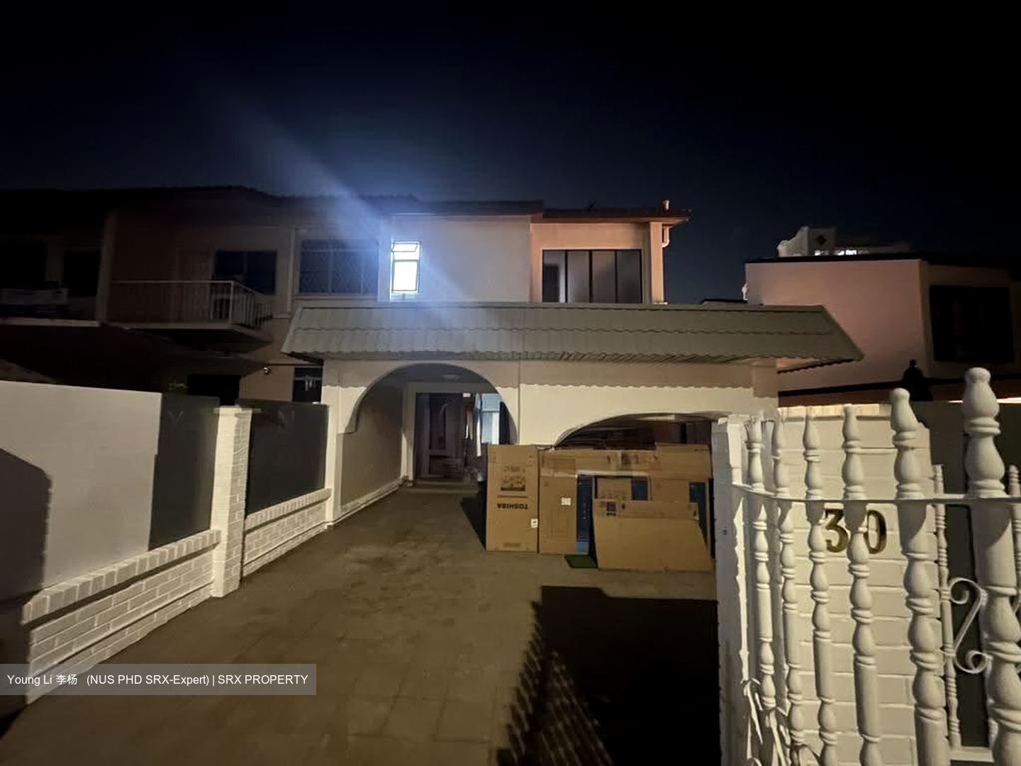 Opera Estate (D15), Terrace #639028361